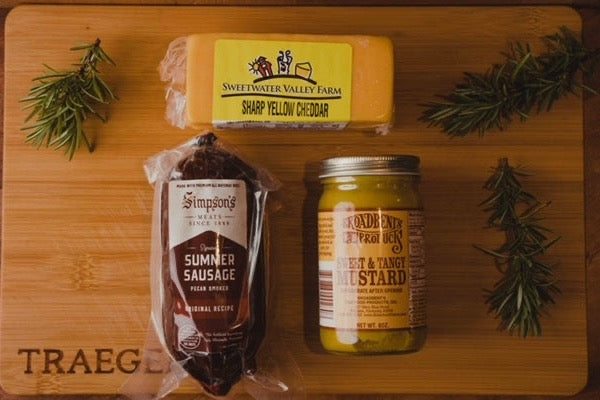 Classic Summer Sausage & Cheese Gift Box